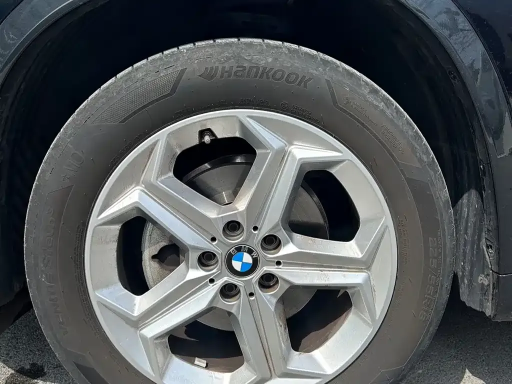 BMW X1 — фото 8