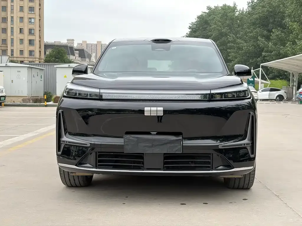 Geely Galaxy M9 — фото 3