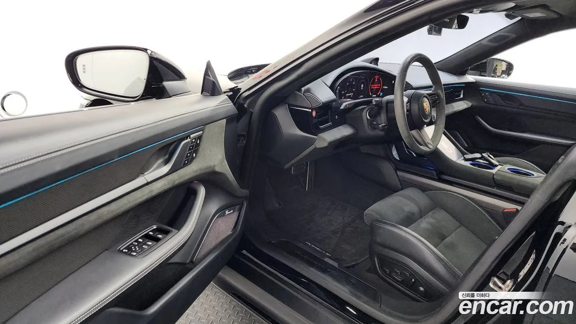 Porsche Taycan 2022 из KR, фото 7