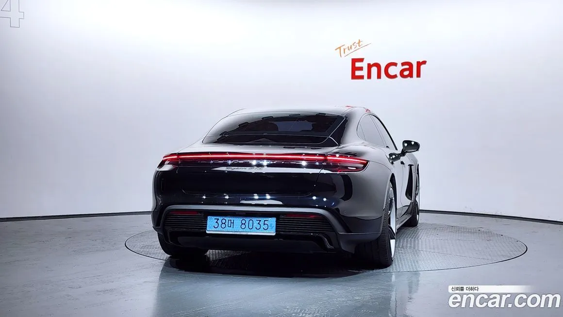 Porsche Taycan 2022 из KR, фото 9