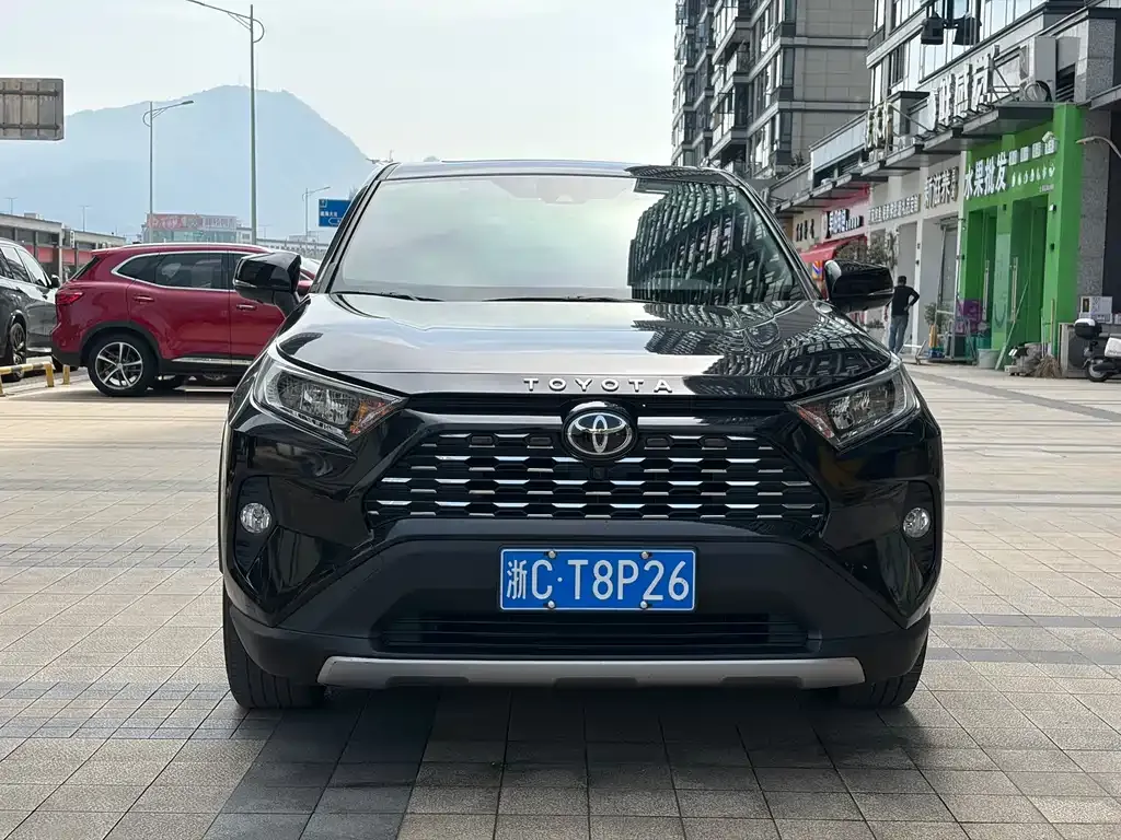 Toyota RAV4 2022 из CN, фото 6