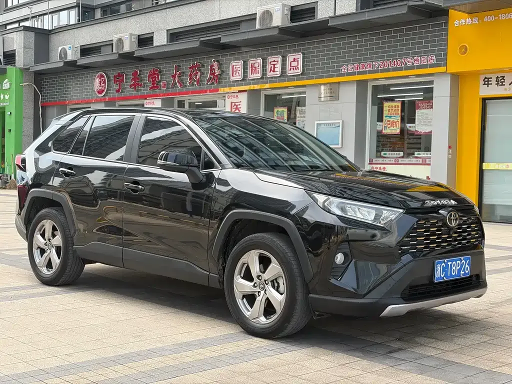 Toyota RAV4 2022 из CN, фото 10