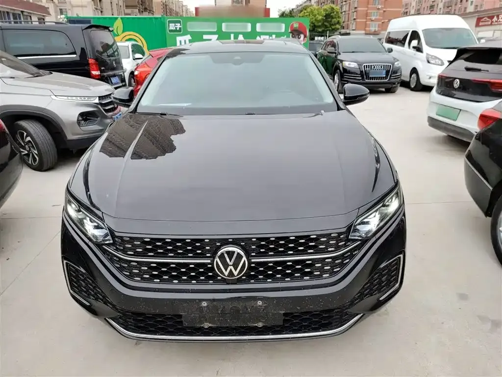 Volkswagen Passat 2022 из CN, фото 10