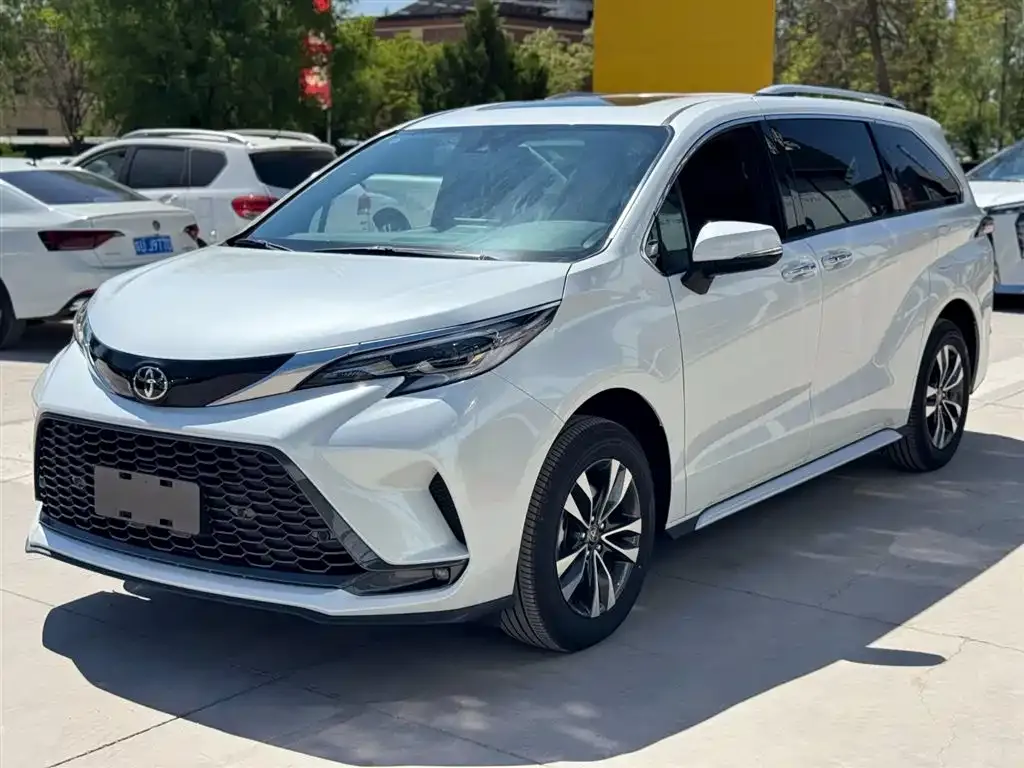 Toyota Granvia 2026 из CN, фото 1