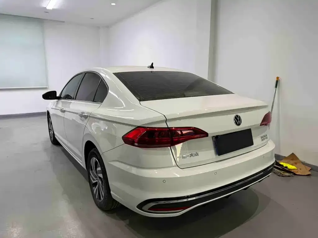 Volkswagen Bora 2022 из CN, фото 2
