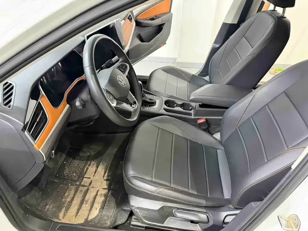 Volkswagen Bora 2022 из CN, фото 4