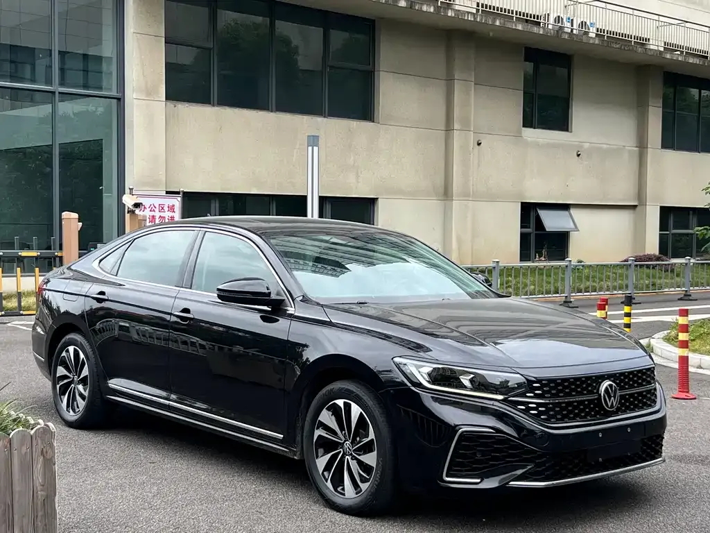 Volkswagen Passat 2021 из CN, фото 3