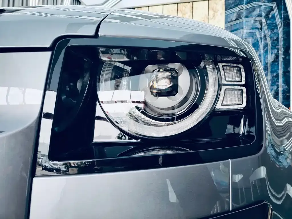 Land Rover Defender 2023 из CN, фото 4