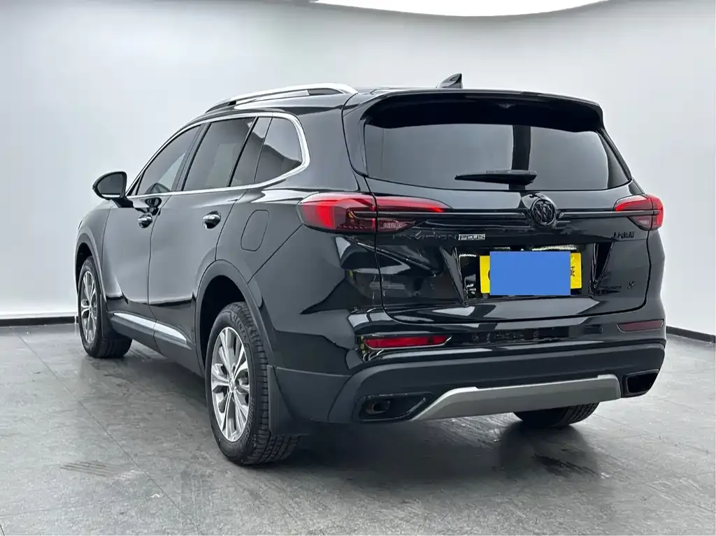 Buick Envision Plus 2023 из CN, фото 2