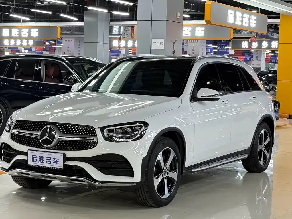 Mercedes-Benz GLC — фото 1