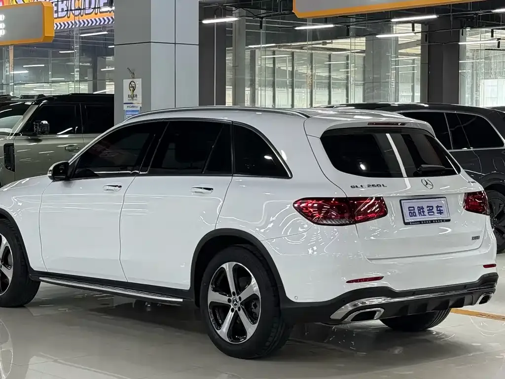 Mercedes-Benz GLC — фото 2
