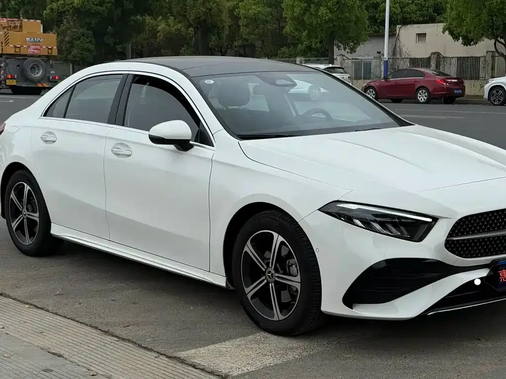 Mercedes-Benz A-Class — фото 3