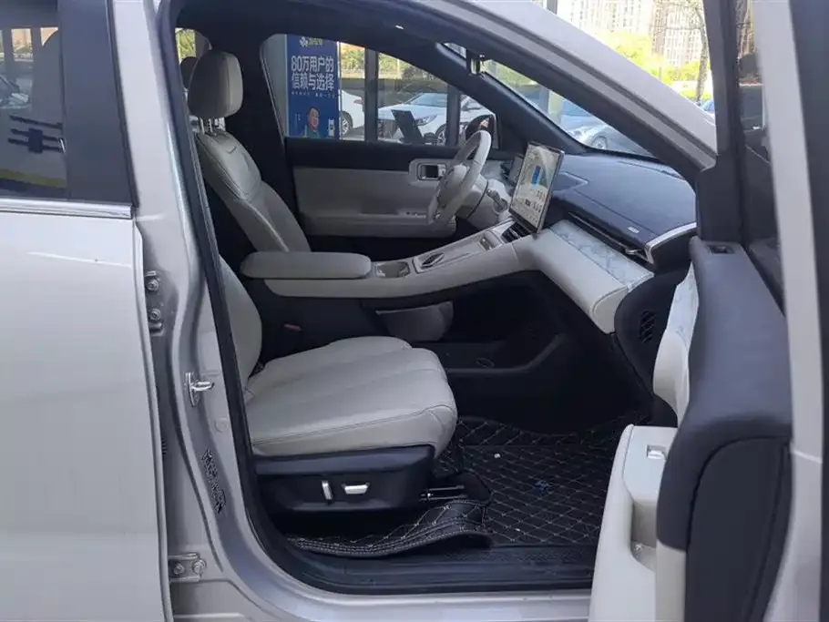 Wuling Xingguang S 2024 из CN, фото 9