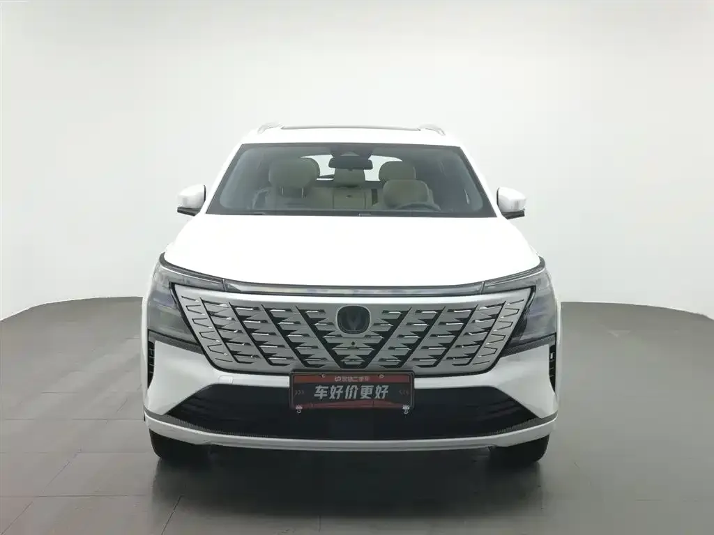 Changan CS75PLUS — фото 3