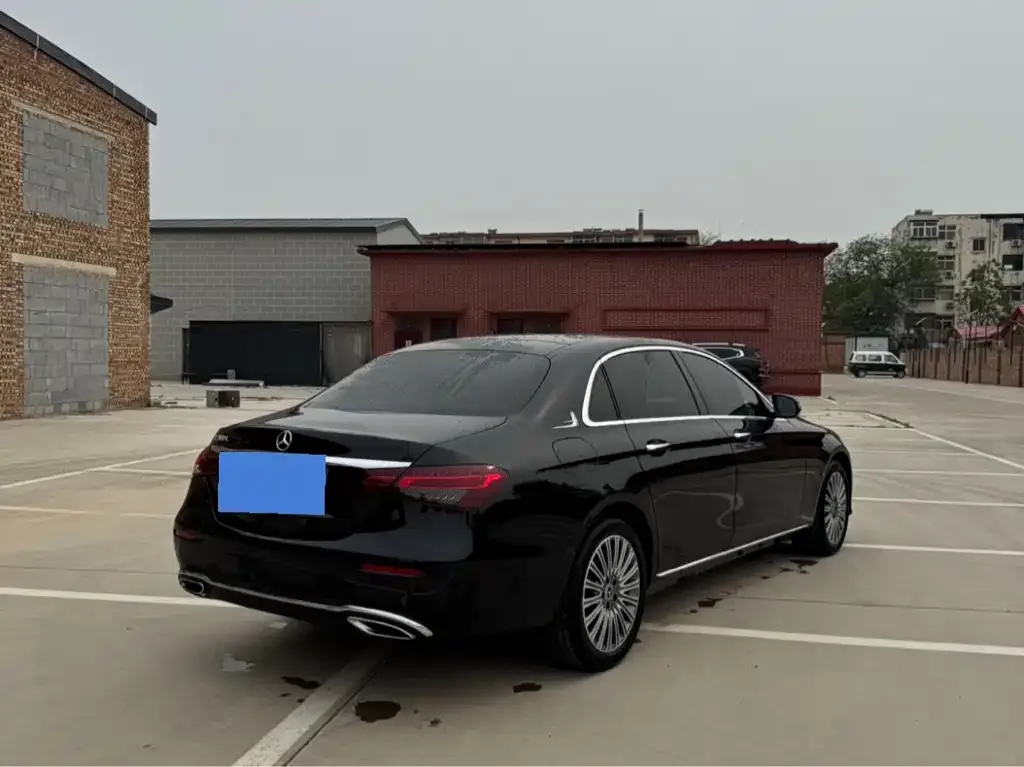 Mercedes-Benz E-Class 2021 из CN, фото 2