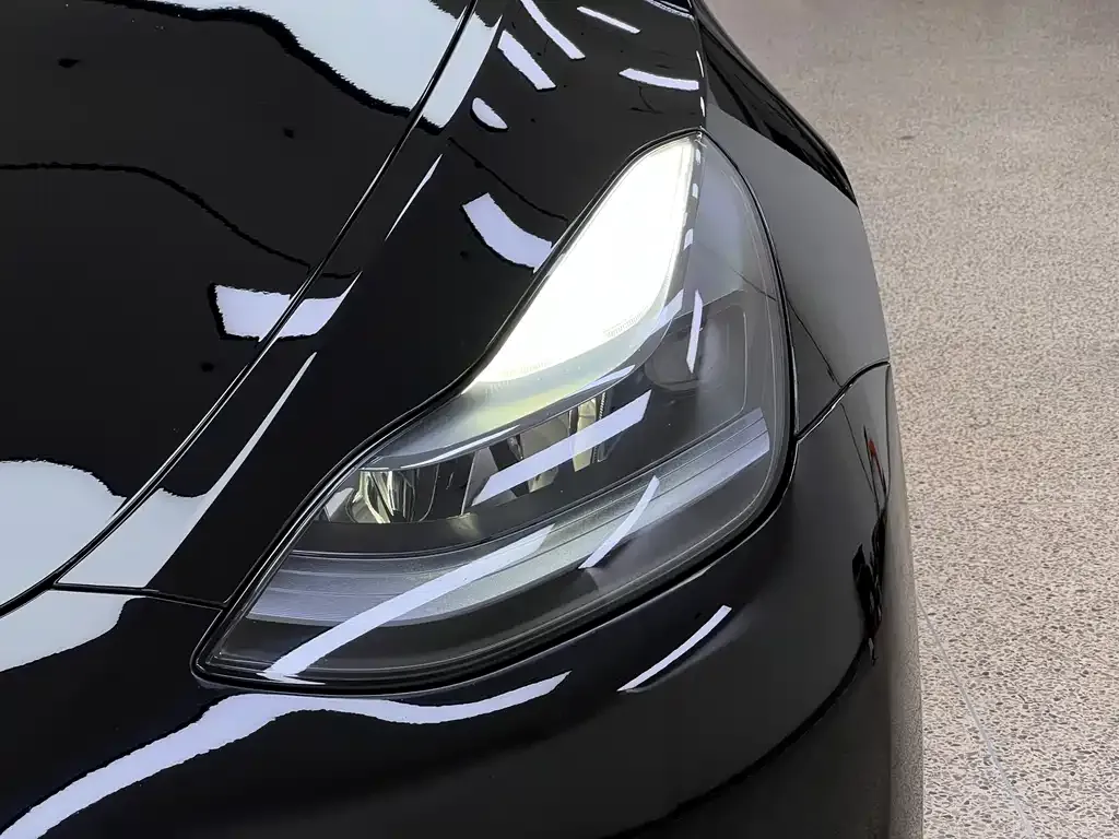 Tesla Model Y 2023 из CN, фото 4