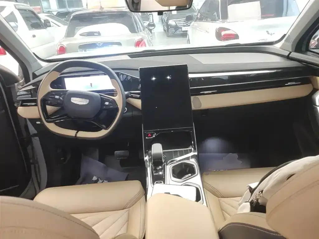 Geely Boyue L 2022 из CN, фото 6