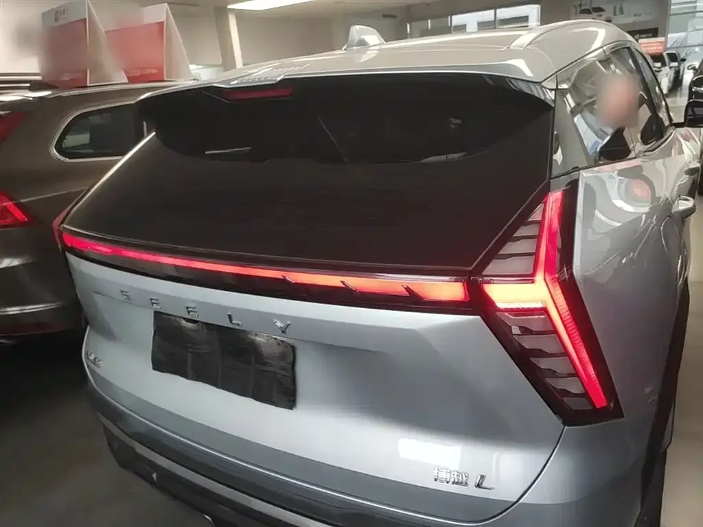 Geely Boyue L 2022 из CN, фото 2