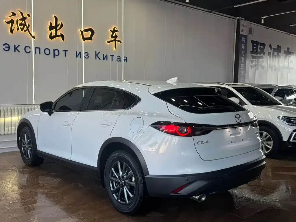 Mazda CX-4 — фото 2