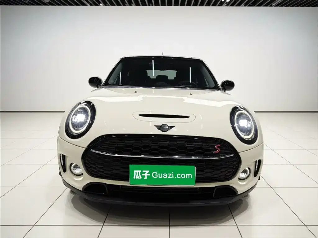 MINI Clubman — фото 9
