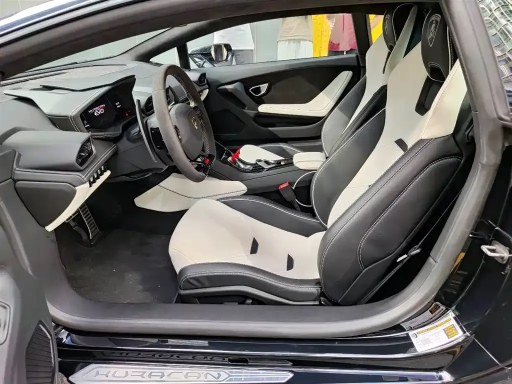Lamborghini Huracan — фото 6