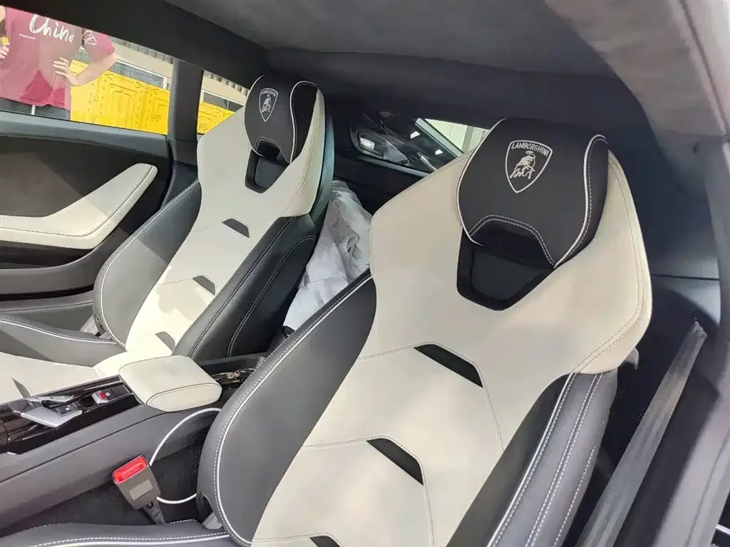 Lamborghini Huracan — фото 7