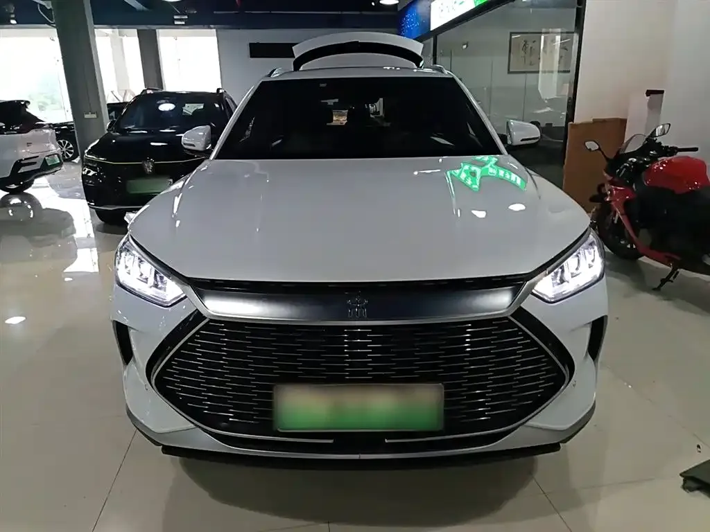 BYD PLUS New Energy — фото 8