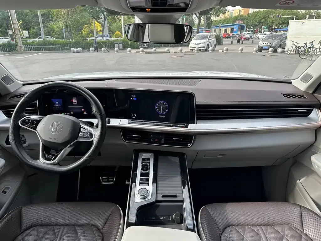 Volkswagen Tavendor 2023 из CN, фото 9
