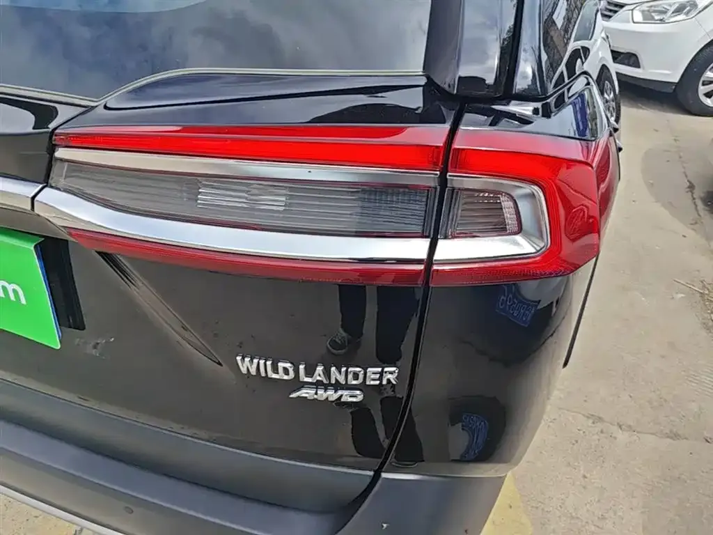 Toyota Wildlander — фото 4