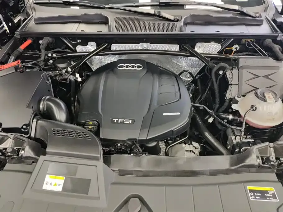 Audi Q5L 2022 из CN, фото 5