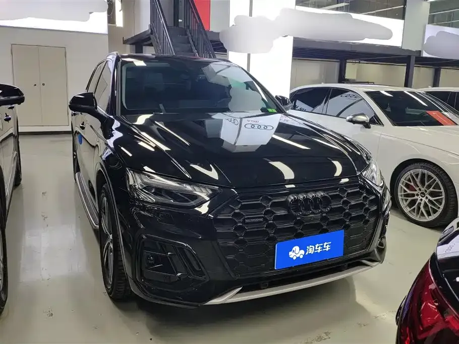 Audi Q5L 2022 из CN, фото 8