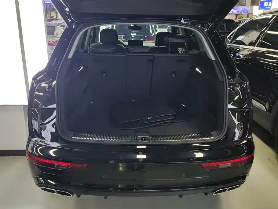 Audi Q5L 2022 из CN, фото 6