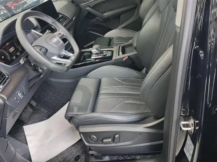Audi Q5L 2022 из CN, фото 4
