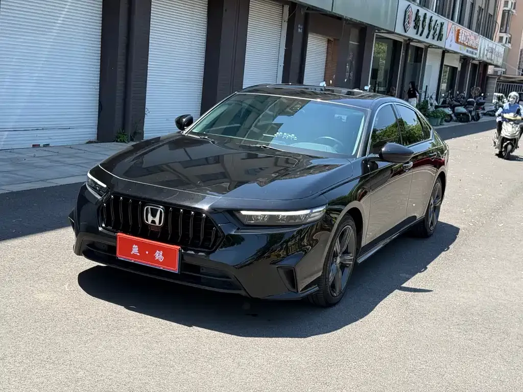 Honda Inspire — фото 1