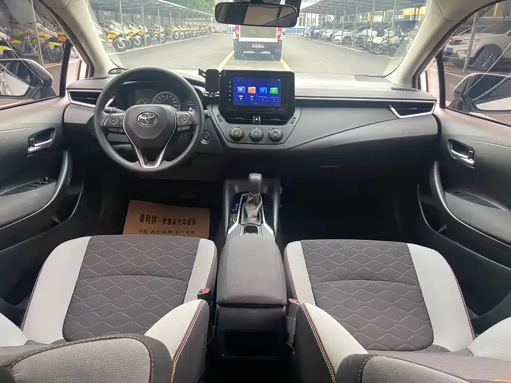 Toyota Corolla 2023 из CN, фото 4