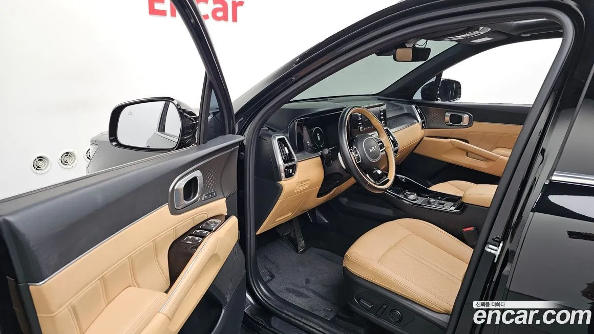 Kia Sorento — фото 6