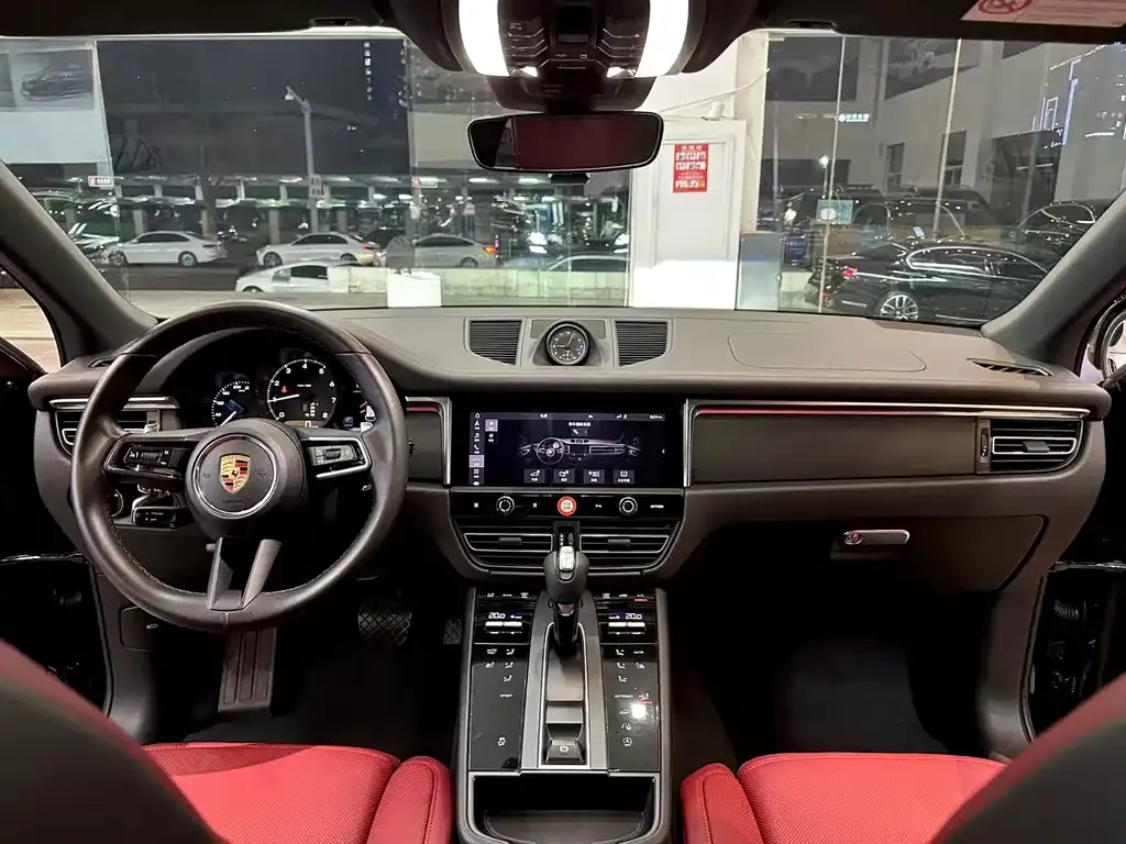 Porsche Macan 2022 из CN, фото 2