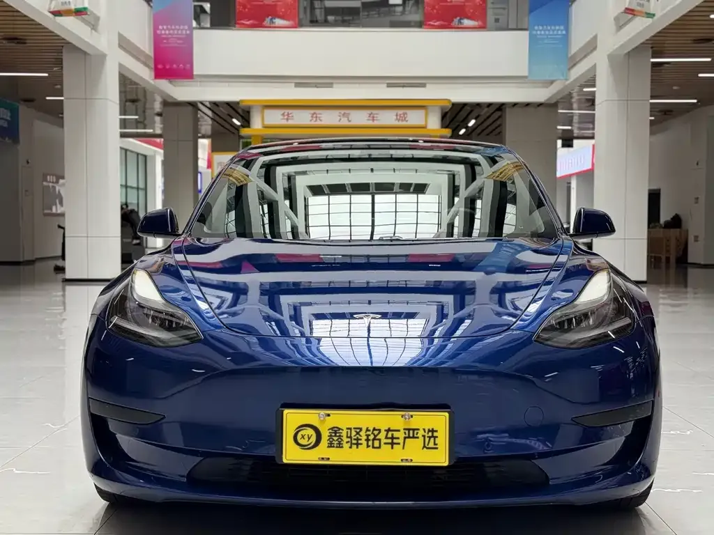Tesla Model 3 — фото 6