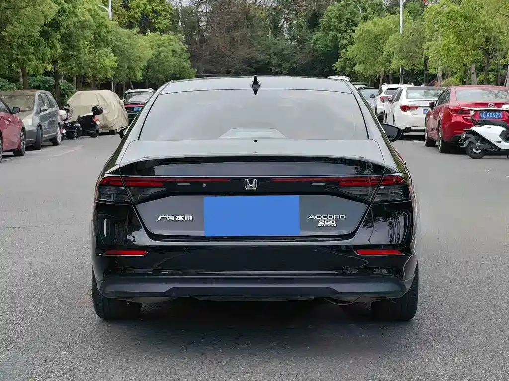 Honda Accord 2024 из CN, фото 4