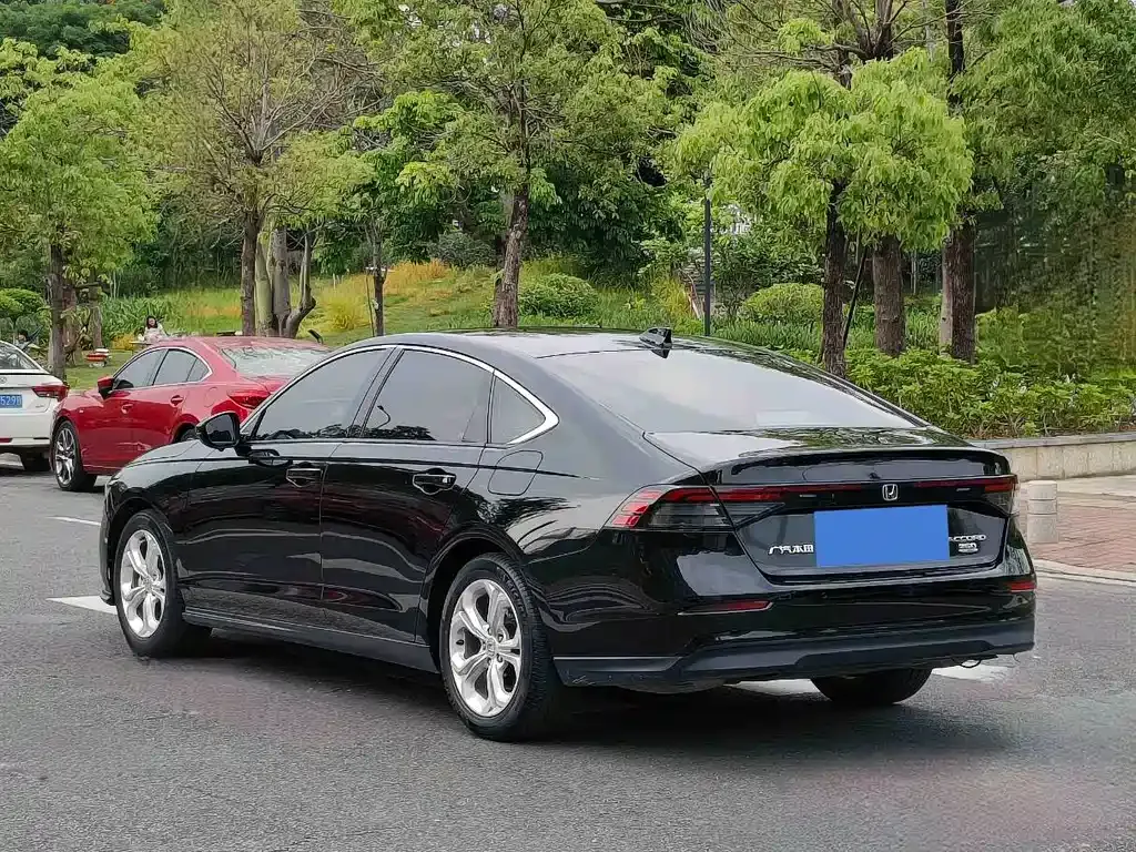 Honda Accord 2024 из CN, фото 6