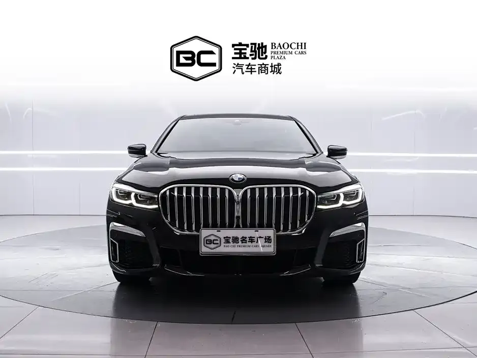 BMW 7 Series — фото 10