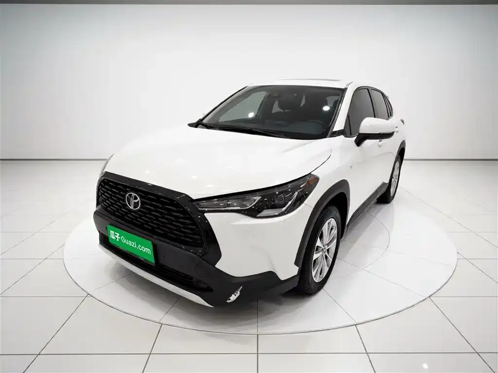 Toyota Corolla Cross 2023 из CN, фото 1