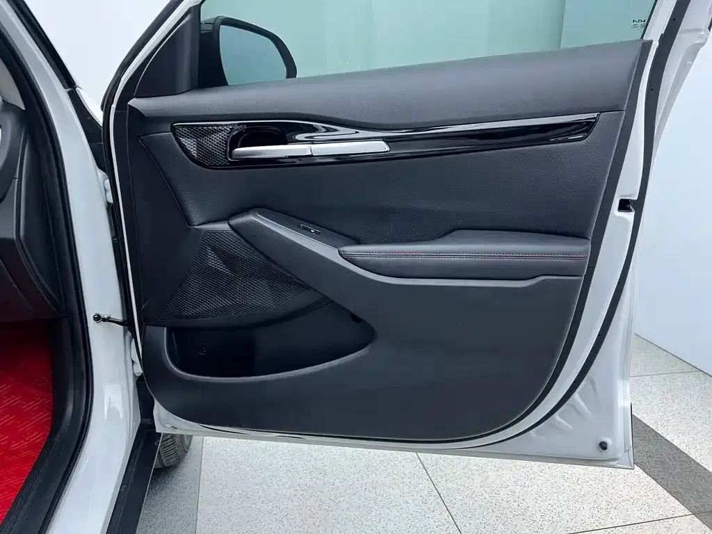 Kia KX3 — фото 10