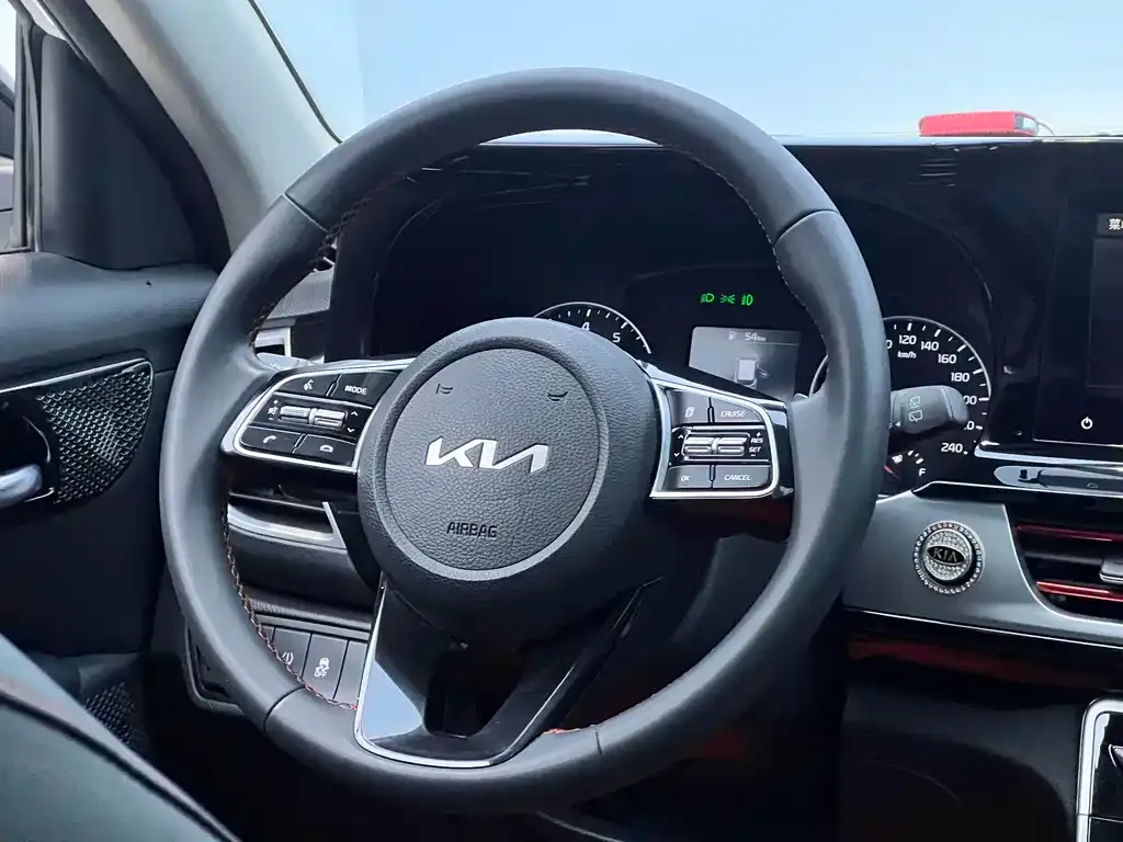 Kia KX3 — фото 9