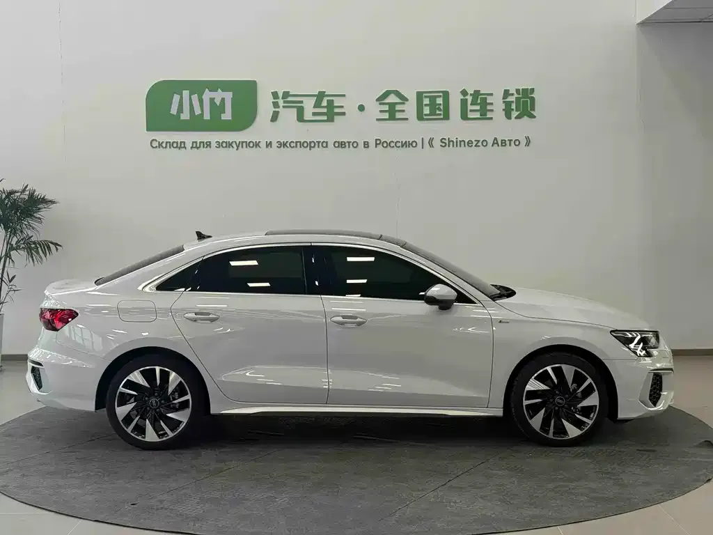 Audi A3 2023 из CN, фото 10