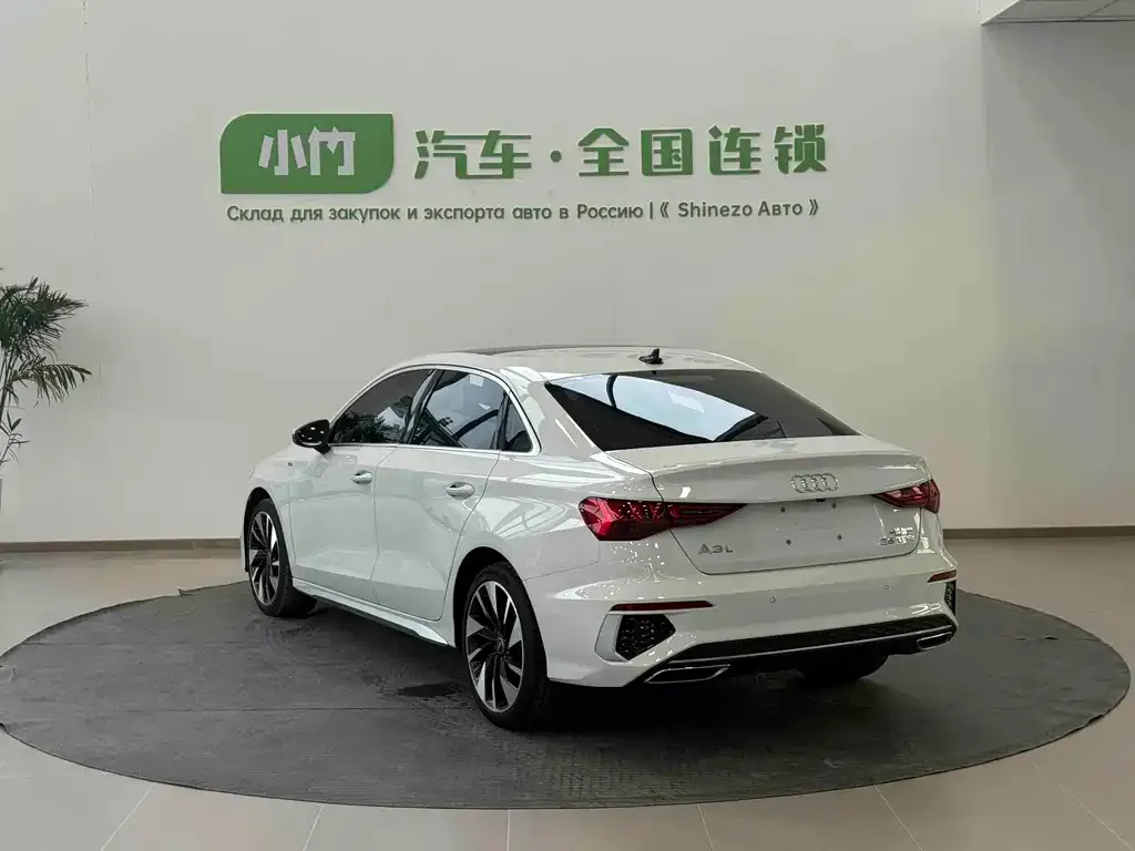 Audi A3 2023 из CN, фото 4