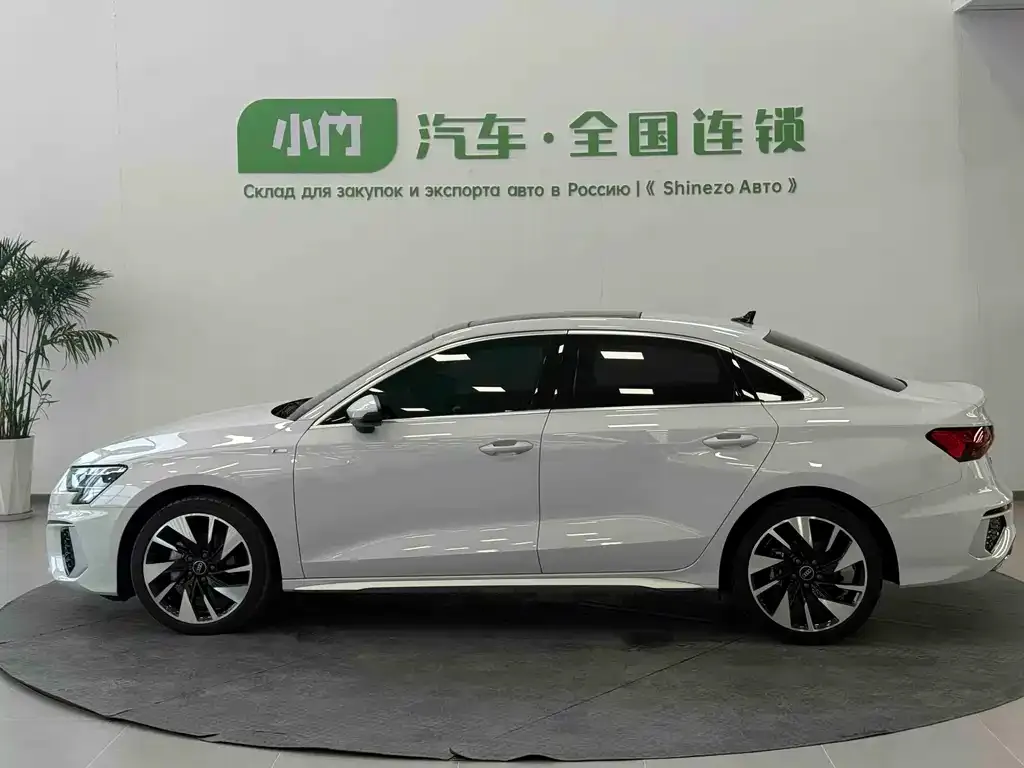 Audi A3 2023 из CN, фото 8
