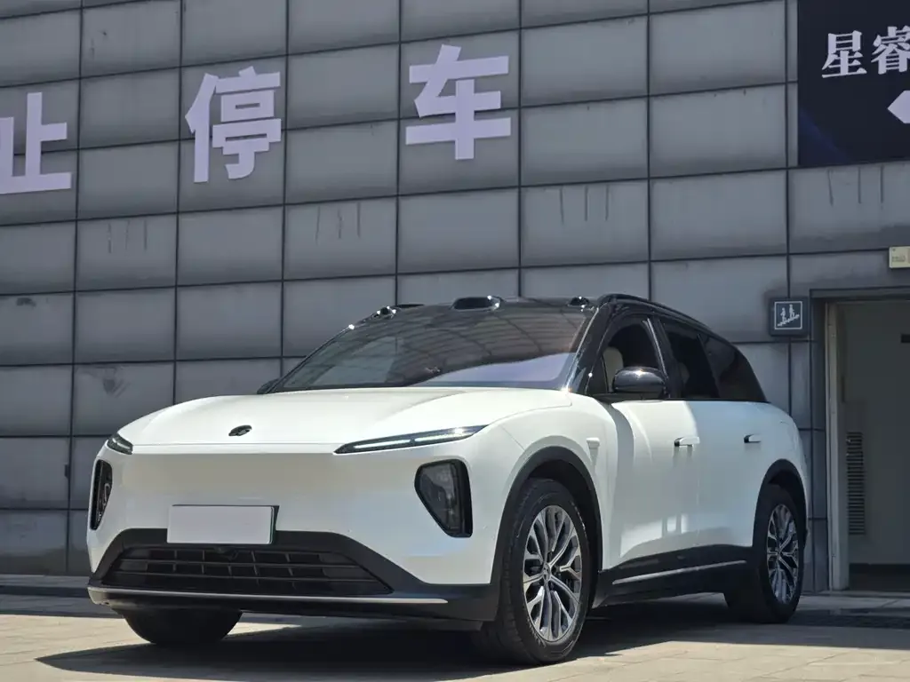 NIO ES6