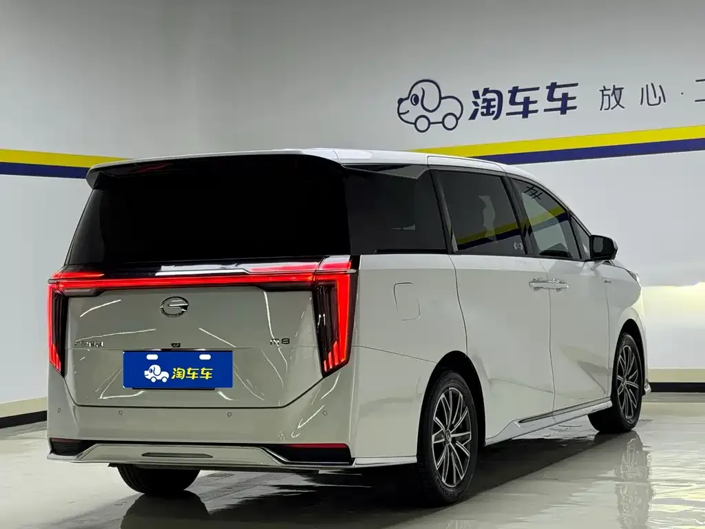 GAC Motor Trumpchi M8 — фото 3
