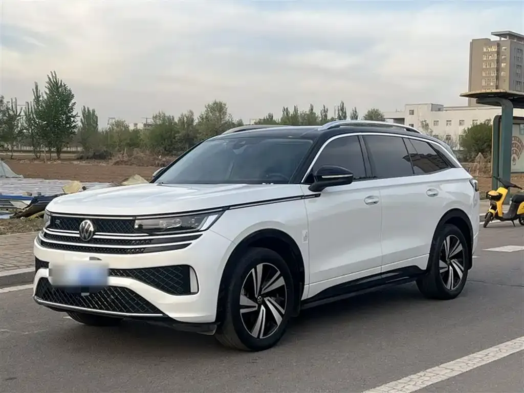 Volkswagen Tavendor 2023 из CN, фото 1
